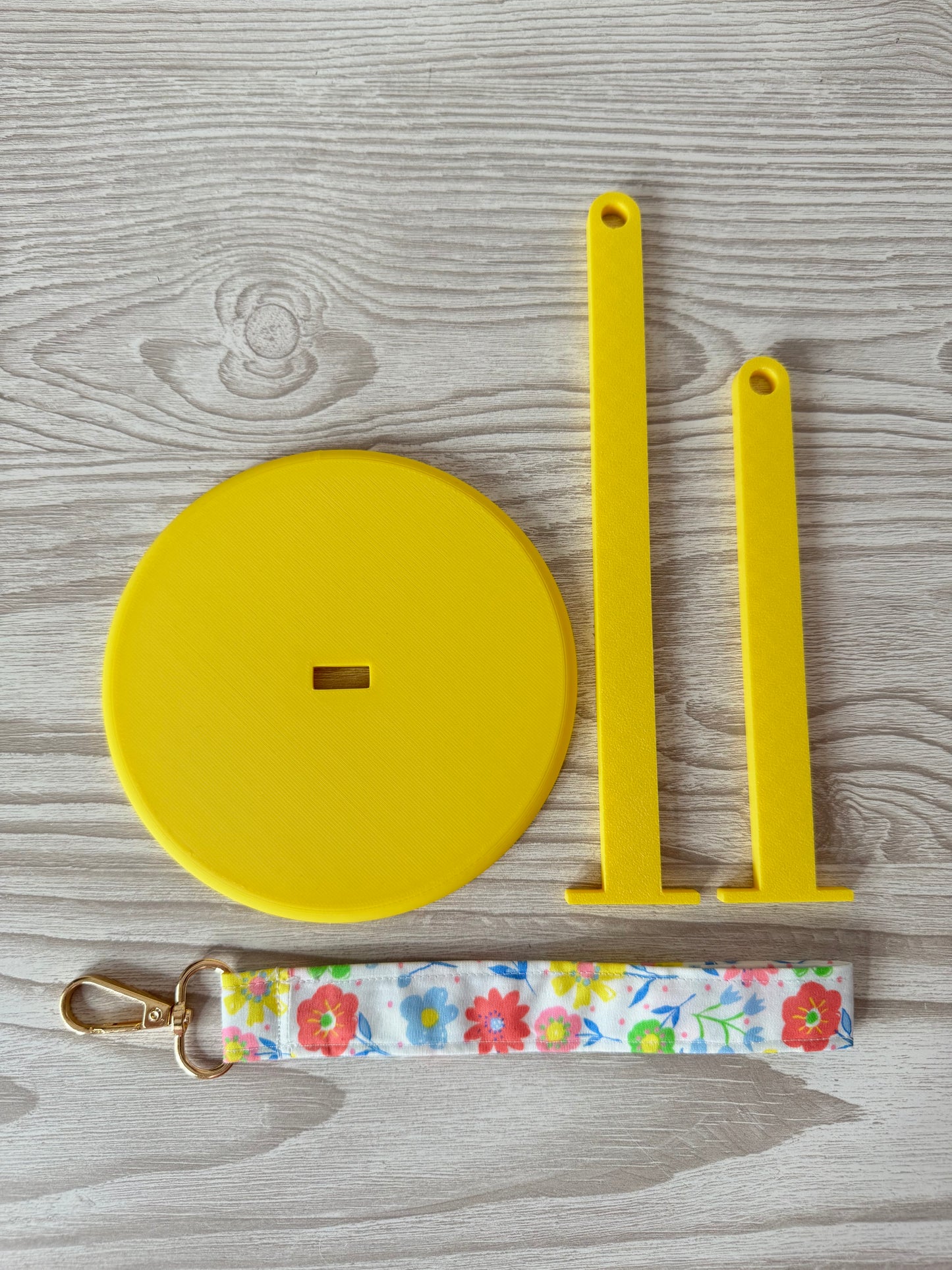 Yellow Yarn Spinner with Ditsy Wristlet
