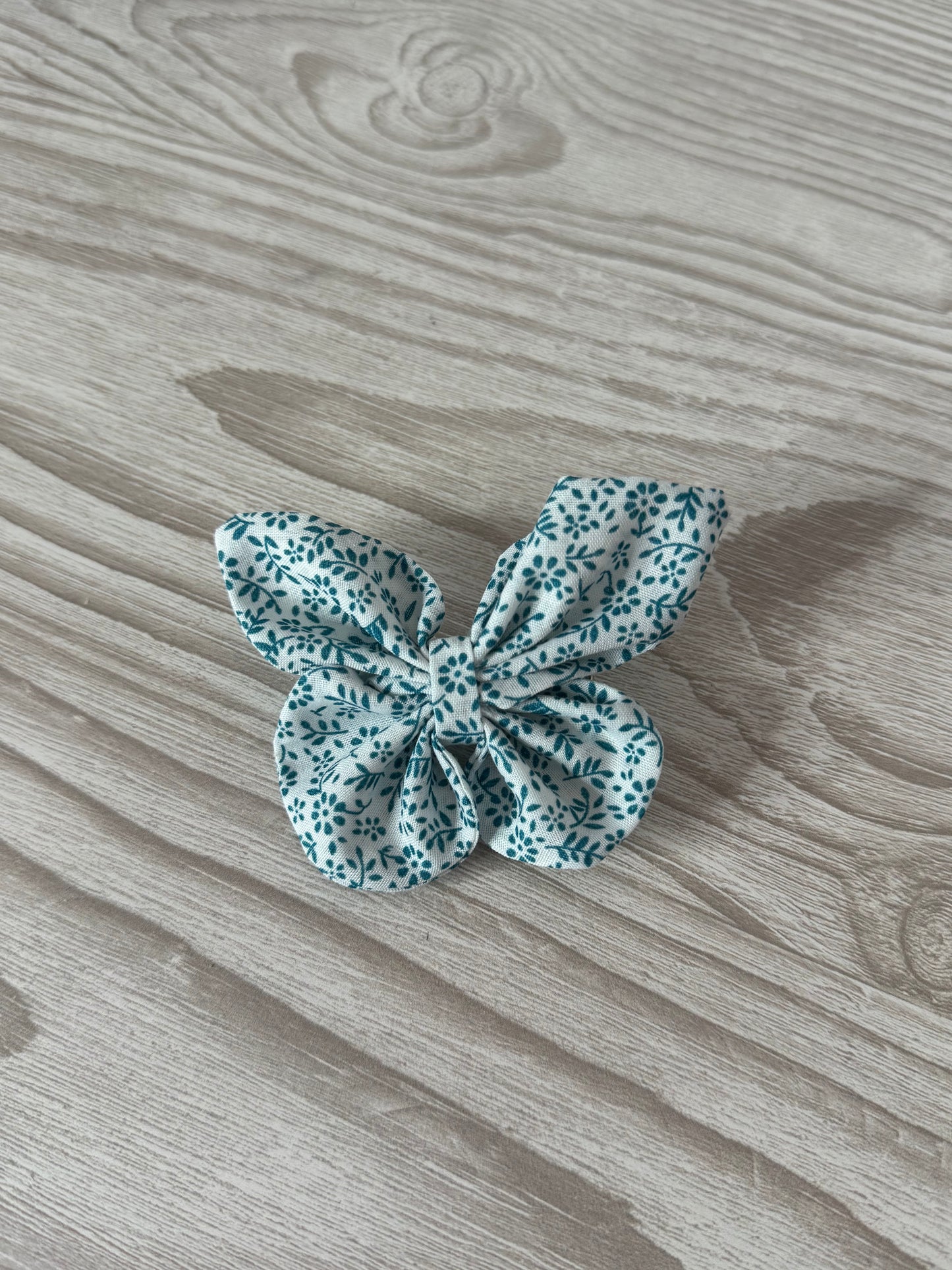 Small Blue Butterfly Bow