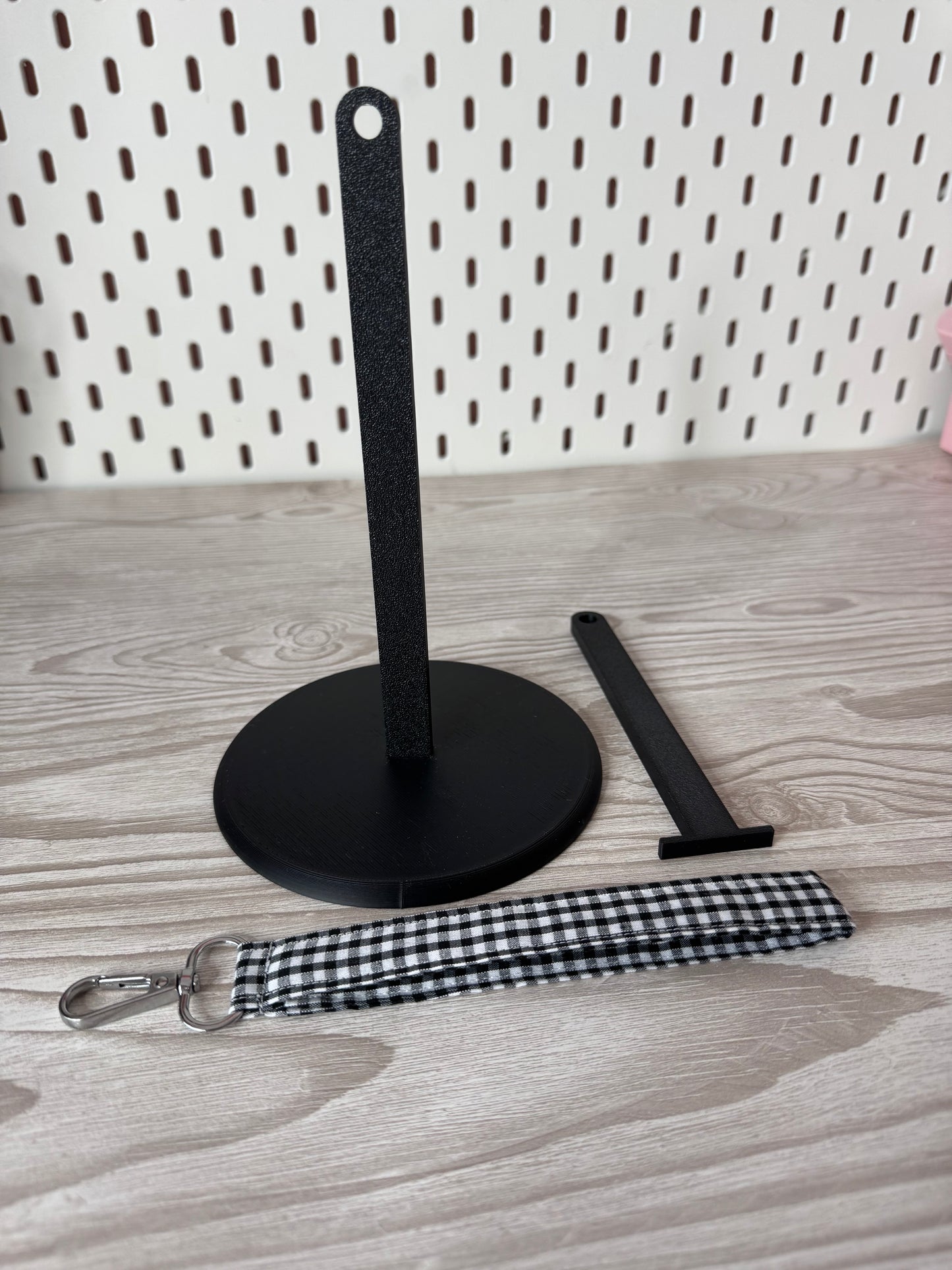 Black Yarn Spinner with Gingham Wristlet