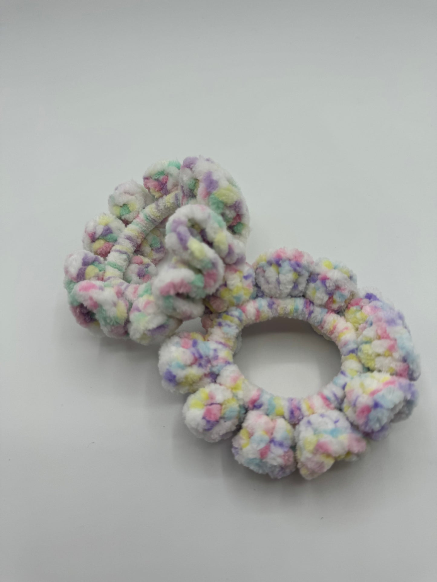 Dainty Scrunchie