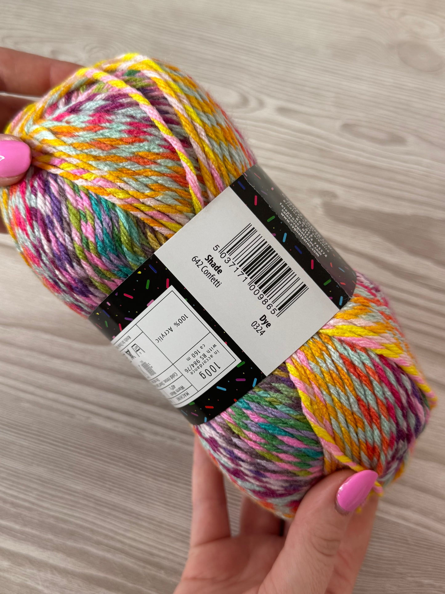Sprinkles Pop Chunky Yarn
